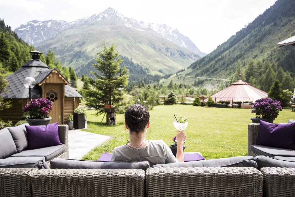 Boutique Hotel Mandarfnerhof Hotel Sankt Leonhard im Pitztal
